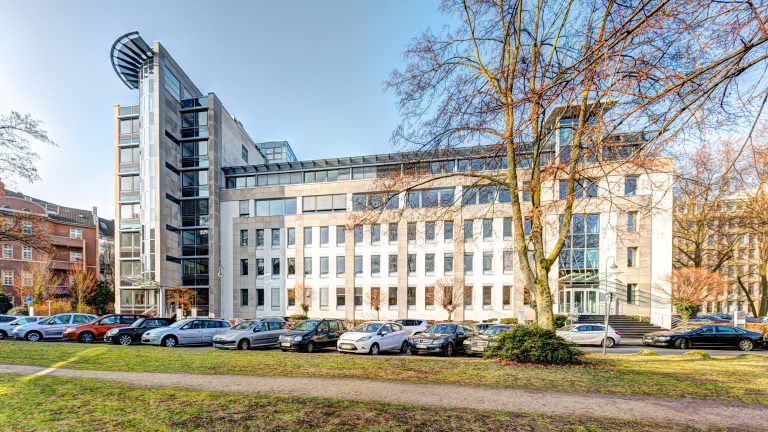 Düsseldorf-Oberkassel: Bahners & Schmitz vermietet 1.100 m² an die Grohe AG